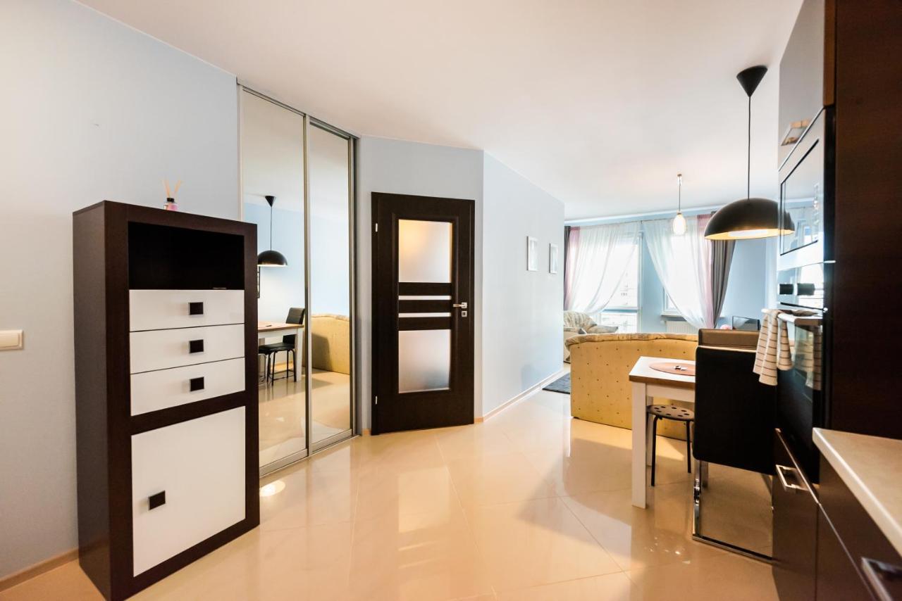 Wola Pleasure Place Apartment Varsovie Extérieur photo
