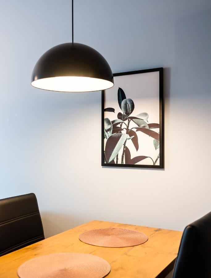 Wola Pleasure Place Apartment Varsovie Extérieur photo
